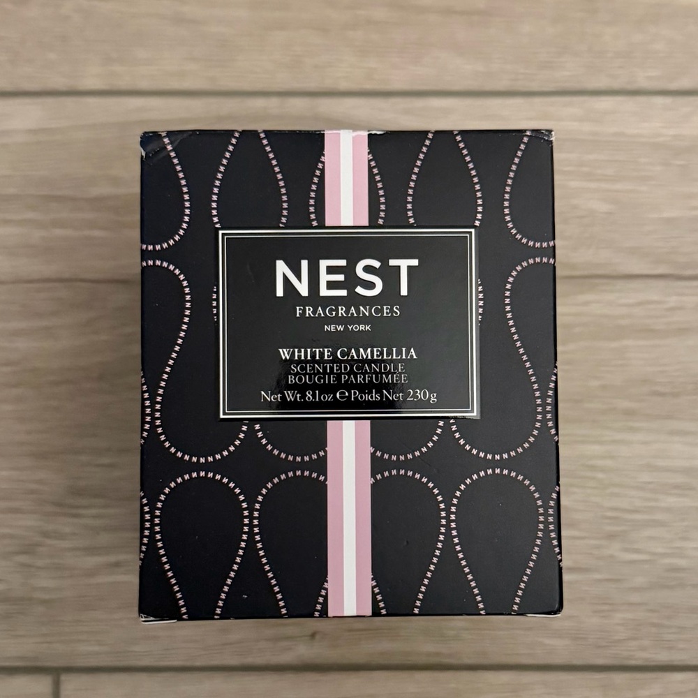 NEST White Camellia 8.1 oz Candle